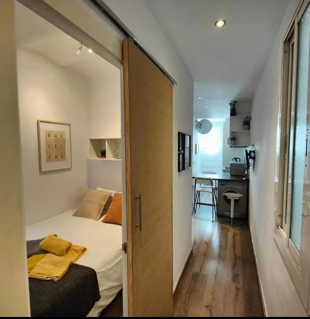 Holiday, Business Trips In Bcn لوسبيتاليت دي يوبريغات